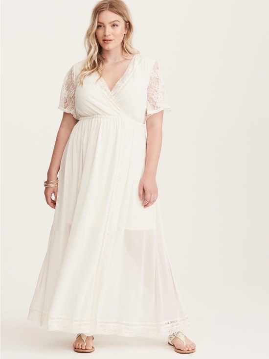 torrid Dresses & Skirts - NWT Torrid Lace/Gauzy Maxi Dress Size 1/1X